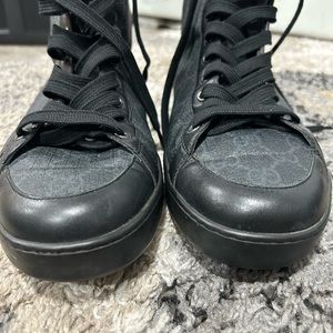 Gucci, Black size 9.5 G